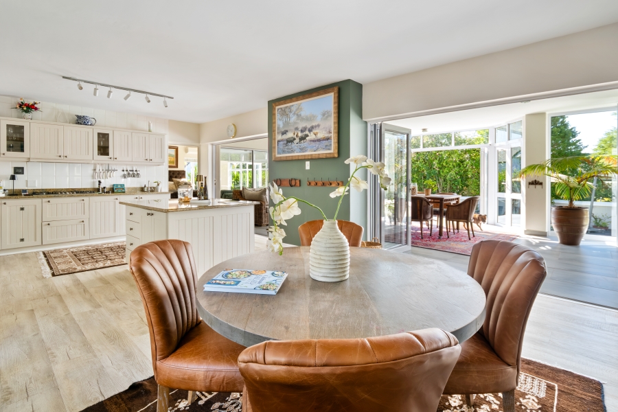 7 Bedroom Property for Sale in Belvidere Estate Western Cape